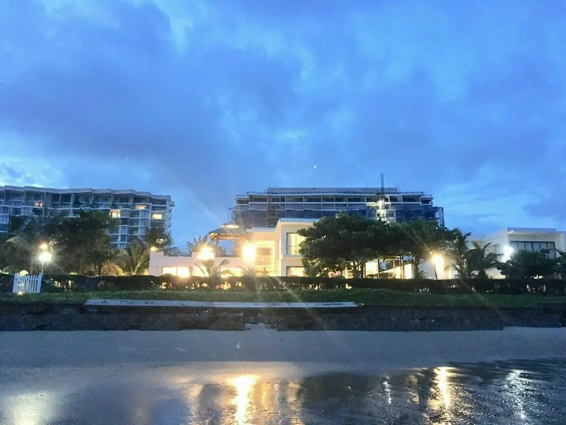 Aria Resort- Căn hộ nghỉ dưỡng hướng biển có hồ bơi sát cạnh bãi tắm riêng miễn phí Vung Tau 0*,  Vietnam